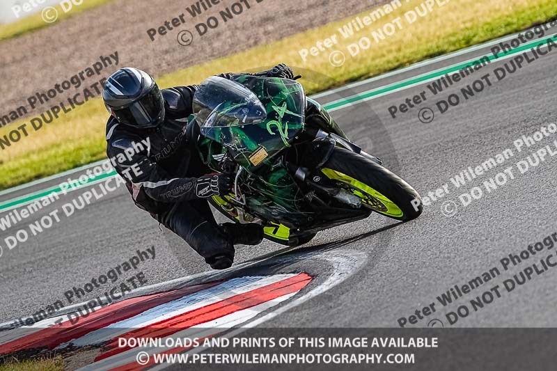 donington no limits trackday;donington park photographs;donington trackday photographs;no limits trackdays;peter wileman photography;trackday digital images;trackday photos